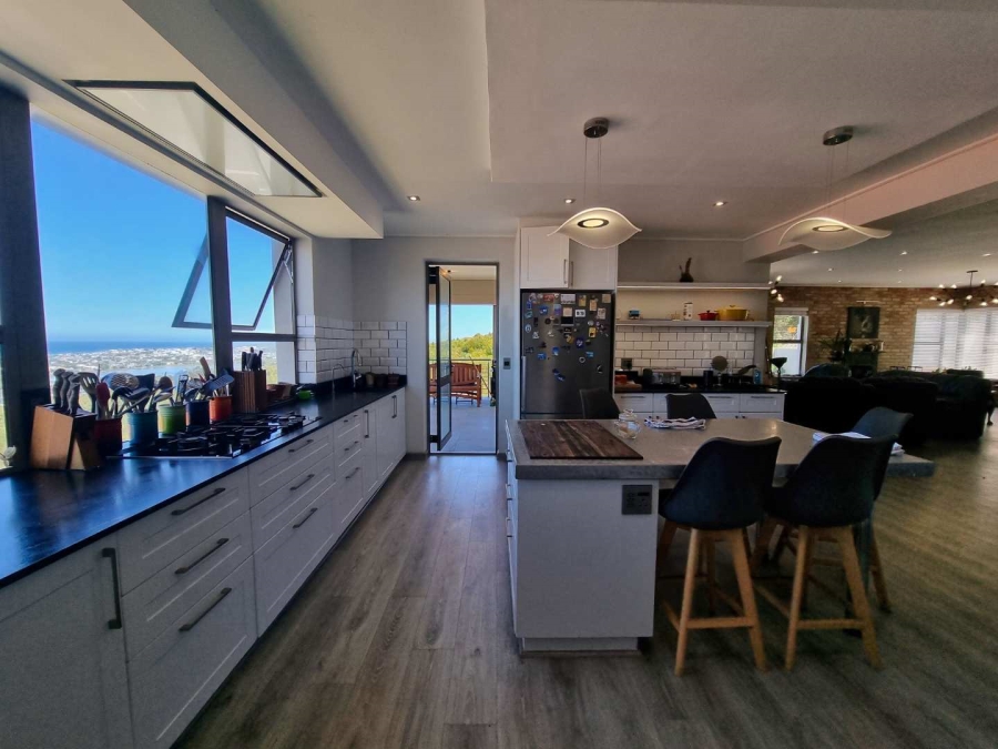 4 Bedroom Property for Sale in Onrus Western Cape